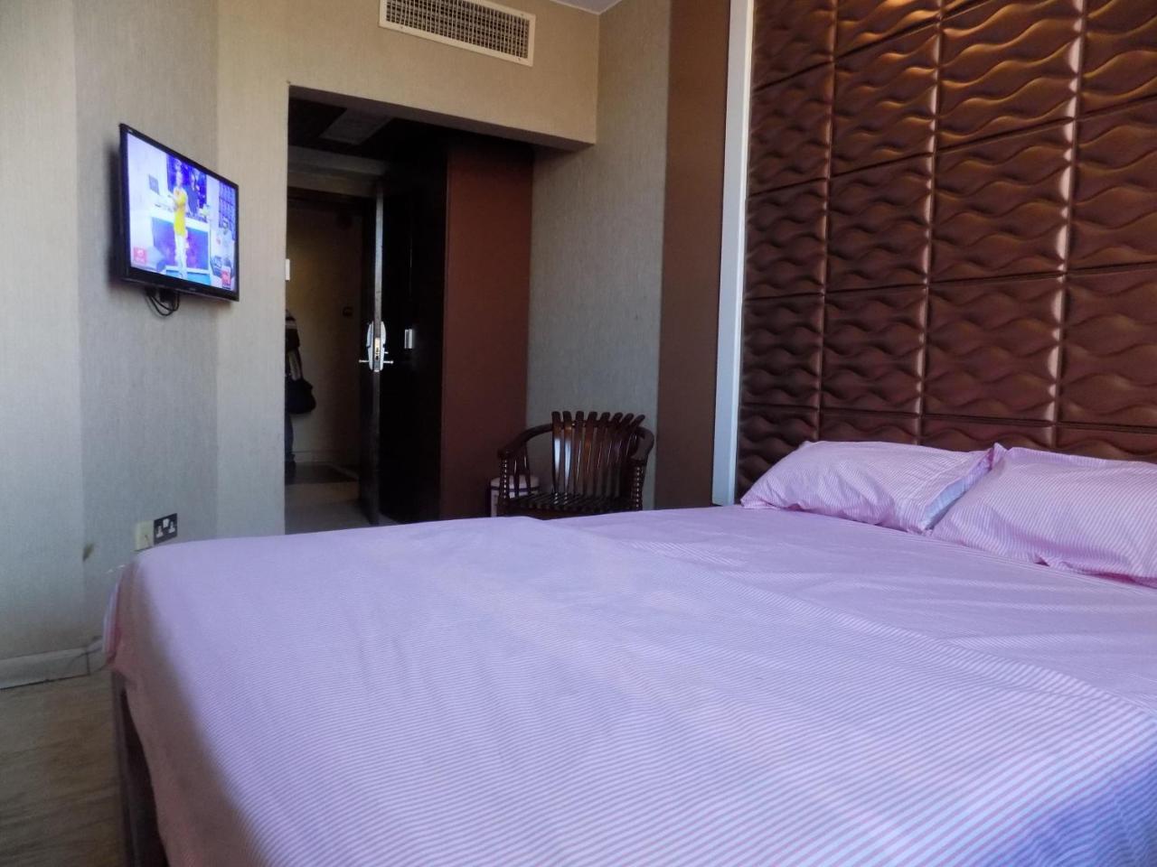 Freedom City Hotel Najjanankumbi Kamapala Kampala Exteriér fotografie