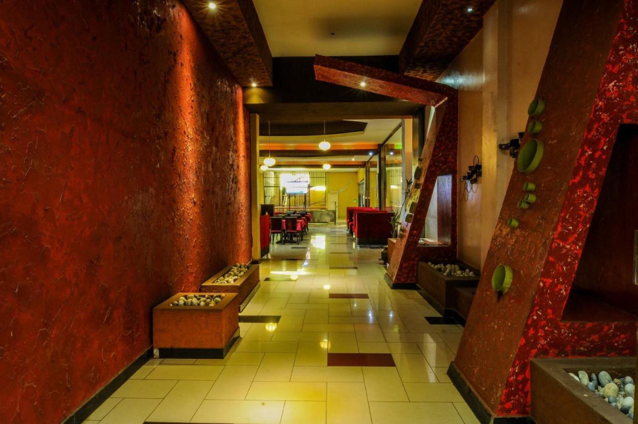 Freedom City Hotel Najjanankumbi Kamapala Kampala Exteriér fotografie