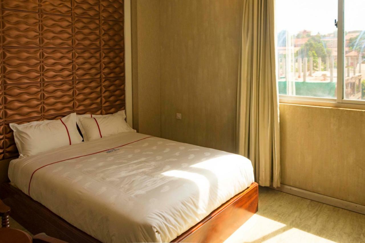 Freedom City Hotel Najjanankumbi Kamapala Kampala Exteriér fotografie